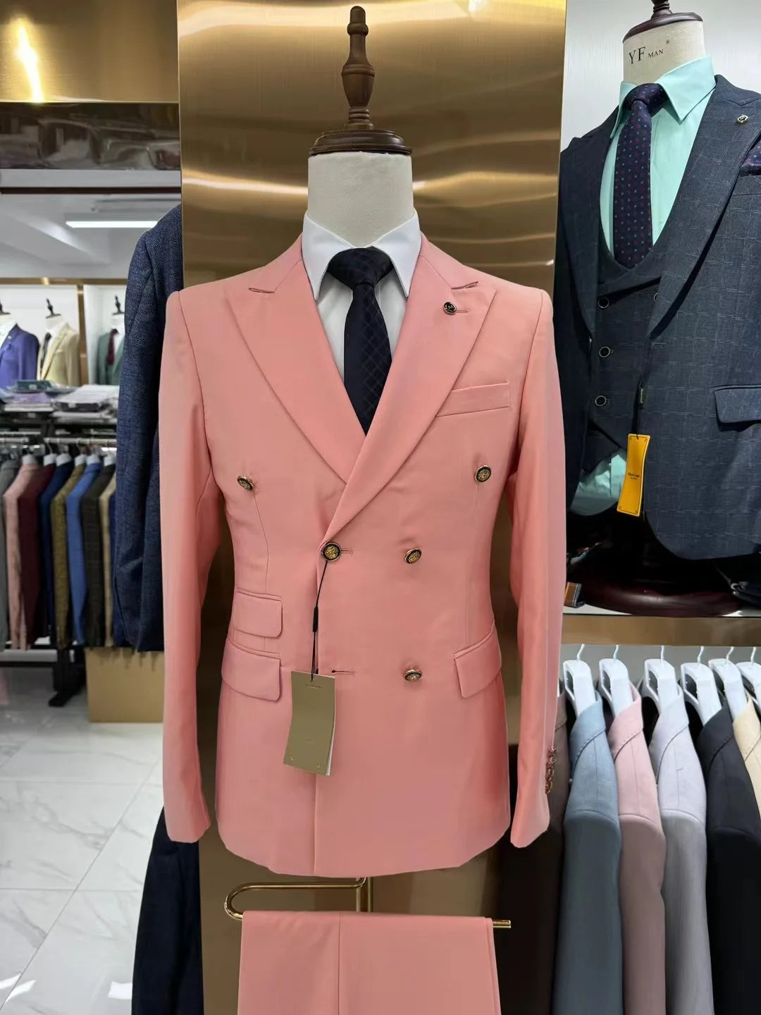Luxury Double Breasted Suit Set for Men with Jacket Pants and Vest Ideal for Business Meetings