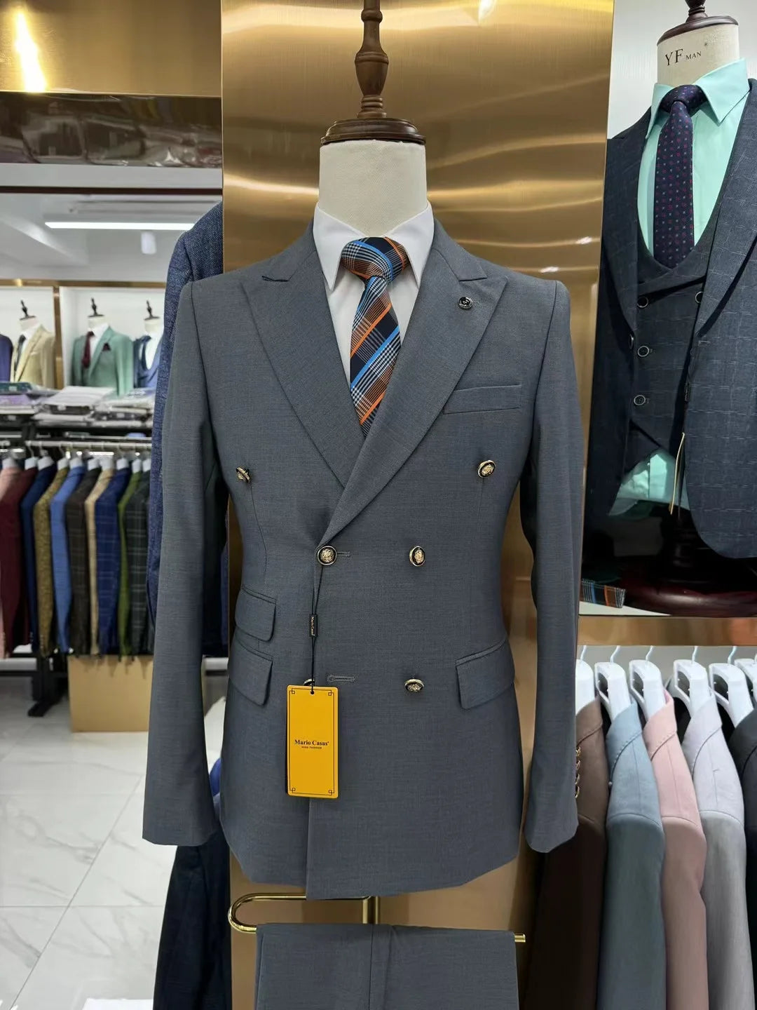 Luxury Double Breasted Suit Set for Men with Jacket Pants and Vest Ideal for Business Meetings