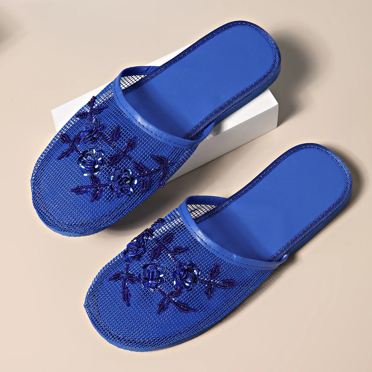 Shoes for Women 2025 Hot Sale Baotou Women's Slippers Fashion Crystal Floral Daily Slippers Women New Mesh Flat Slippers Zapatos