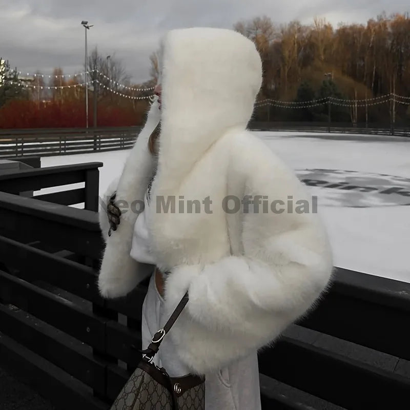 Neo Mint Winter 2025 Pure White Mountain Fashion Hooded Cropped Faux Fur Coat Women Fluffy Eco Fox Fur Jacket Girls Hot Overcoat