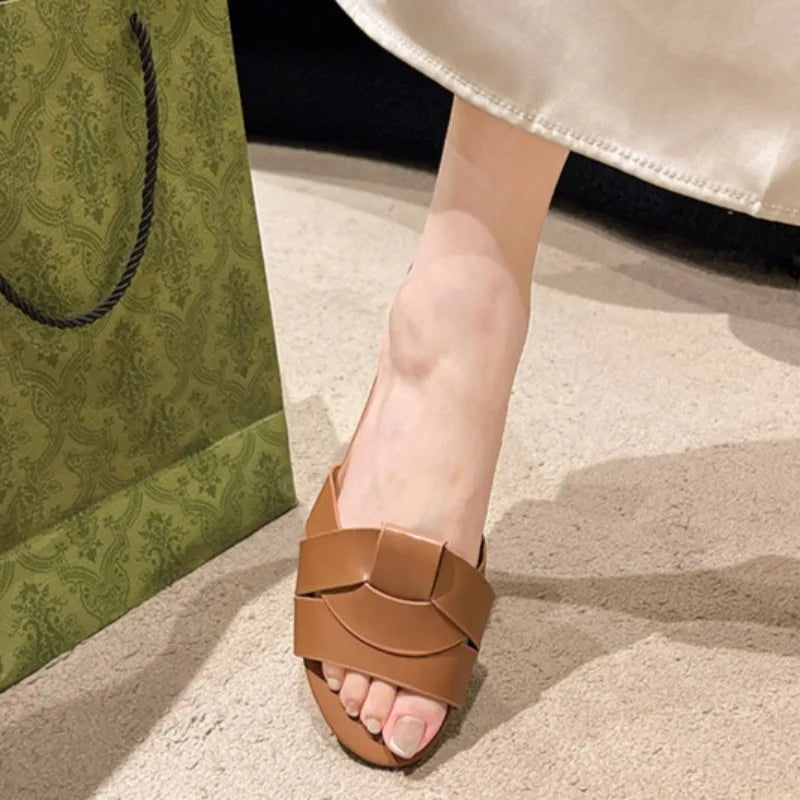Hot Sale Women Slippers Low Heel Comfortable Slippers Sexy Cross Peep Toe Shoes Luxury Outdoor Beach Women's Breathability Shoes