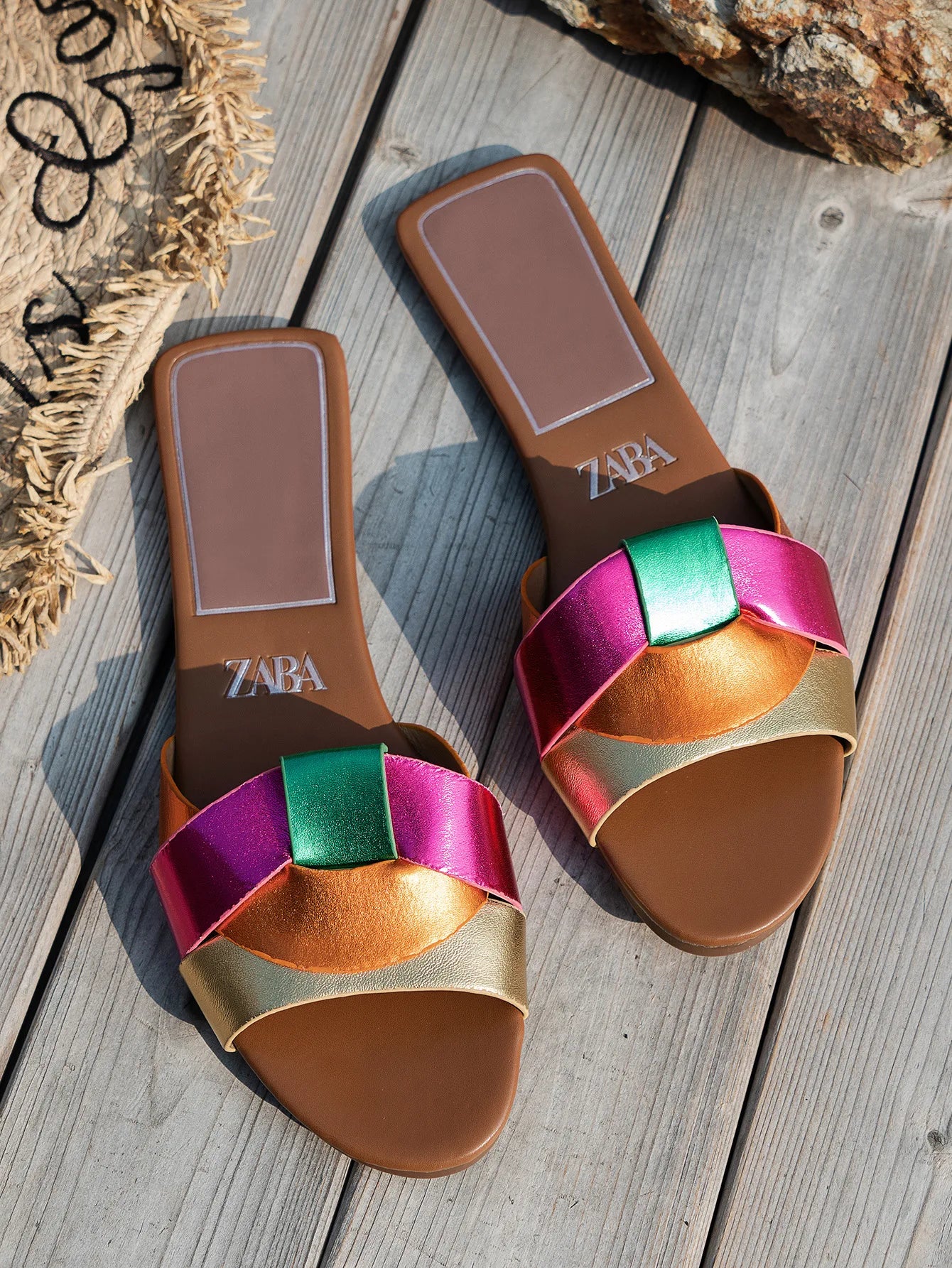 Hot Sale Women Slippers Low Heel Comfortable Slippers Sexy Cross Peep Toe Shoes Luxury Outdoor Beach Women's Breathability Shoes