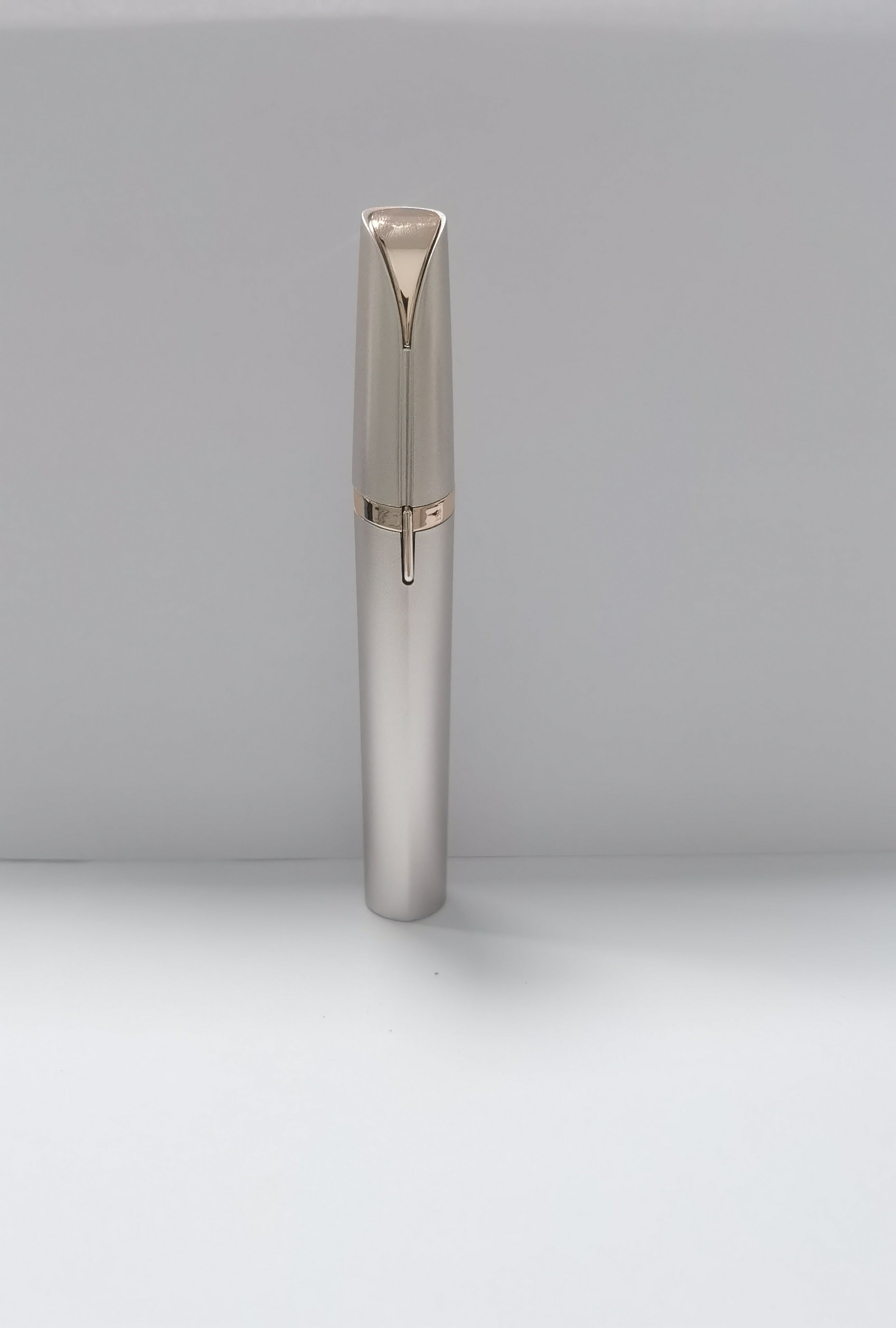 Mini Electric Eyebrow Trimmer with LED Light