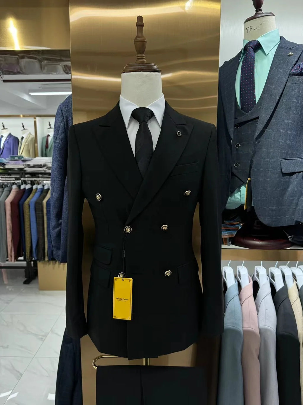 Luxury Double Breasted Suit Set for Men with Jacket Pants and Vest Ideal for Business Meetings
