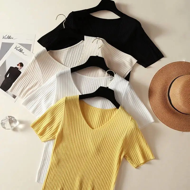Women's Slim Knit V-Neck Short Sleeve Top