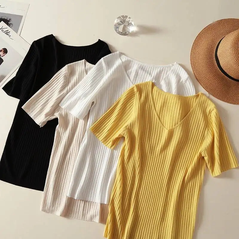 Women's Slim Knit V-Neck Short Sleeve Top