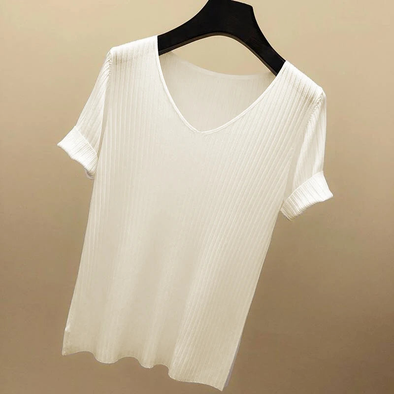 Women's Slim Knit V-Neck Short Sleeve Top